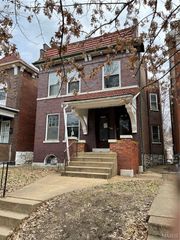 4412 Clarence Avenue, St Louis, MO 63115