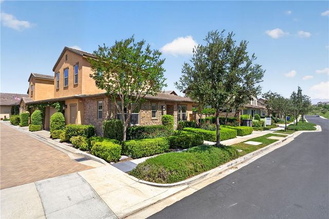 63 Garcilla Drive, Rancho Mission Viejo, CA 92694
