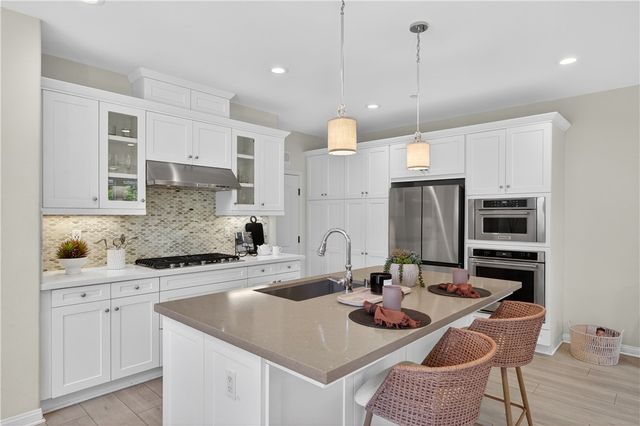 63 Garcilla Drive, Rancho Mission Viejo, CA 92694