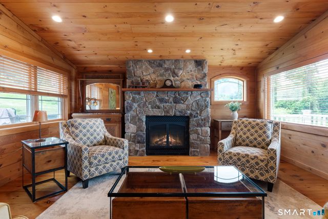 86 Taine Mountain Road, Burlington, CT 06013