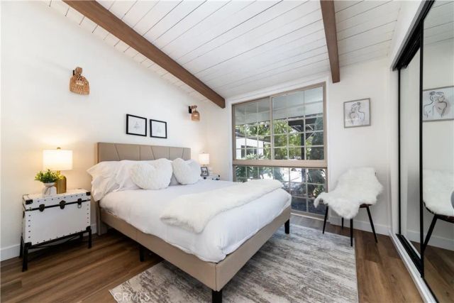 22838 Epsilon Street, Woodland Hills, CA 91364