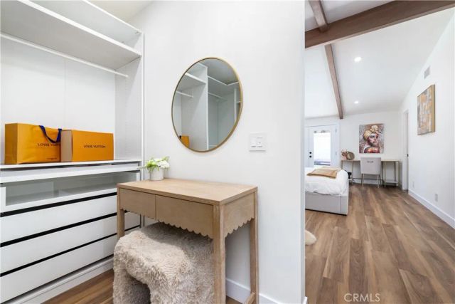 22838 Epsilon Street, Woodland Hills, CA 91364