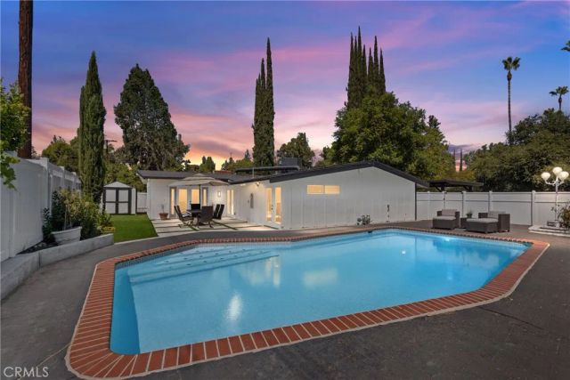22838 Epsilon Street, Woodland Hills, CA 91364