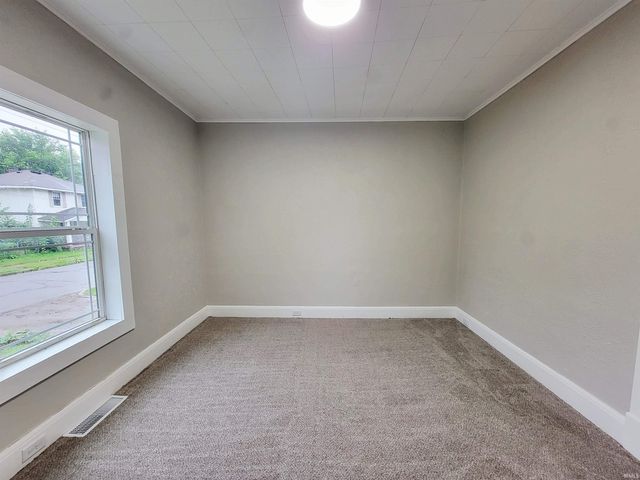 1233 Van Buren Street, South Bend, IN 46628