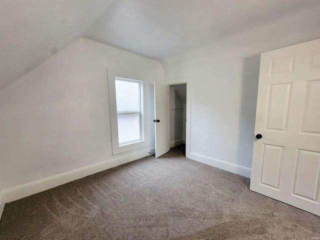 1233 Van Buren Street, South Bend, IN 46628