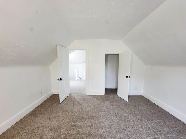 1233 Van Buren Street, South Bend, IN 46628