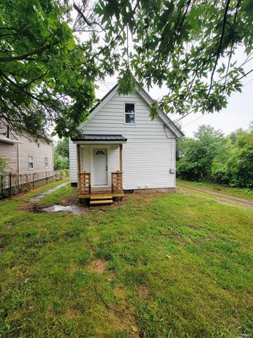 1233 Van Buren Street, South Bend, IN 46628