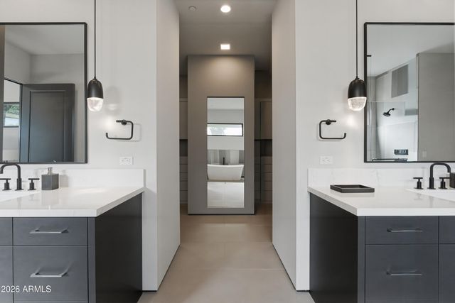 7178 E IRONWOOD Drive, Paradise Valley, AZ 85253