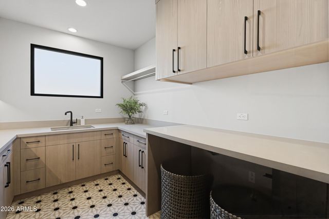 7178 E IRONWOOD Drive, Paradise Valley, AZ 85253