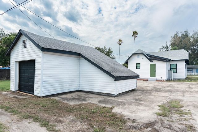 4324 EMERSON AVENUE S, St Petersburg, FL 33711