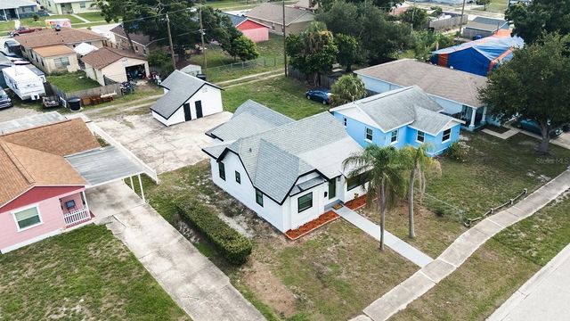4324 EMERSON AVENUE S, St Petersburg, FL 33711