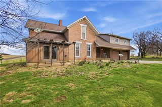 3489 Cemetery, St Paris, OH 43072