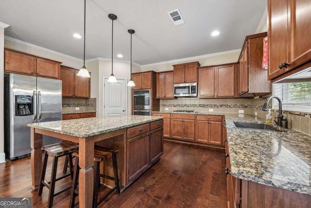 4289 Amberleaf Walk, Lilburn, GA 30047