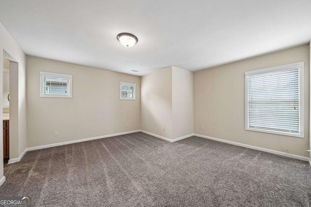 4289 Amberleaf Walk, Lilburn, GA 30047