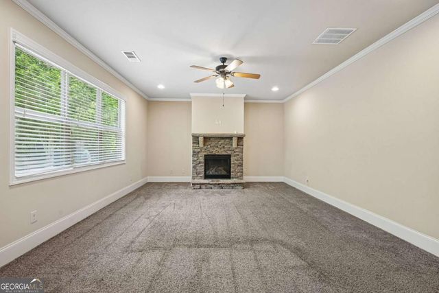 4289 Amberleaf Walk, Lilburn, GA 30047