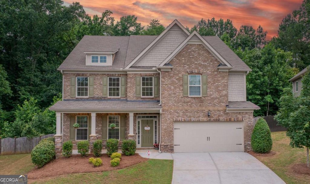 4289 Amberleaf Walk, Lilburn, GA 30047