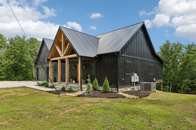 254 Saddlebrook Dr, Hohenwald, TN 38462