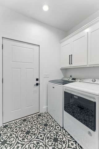 254 Saddlebrook Dr, Hohenwald, TN 38462