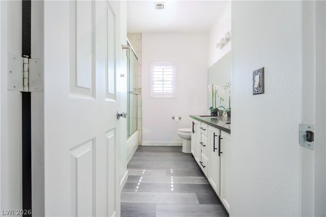 8539 Rocky Hillside Court, Las Vegas, NV 89123