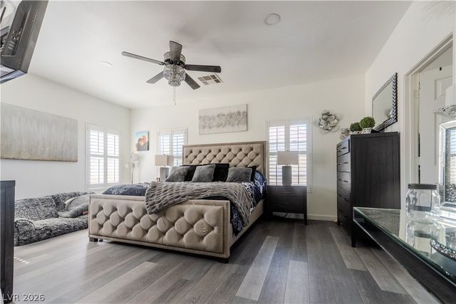 8539 Rocky Hillside Court, Las Vegas, NV 89123