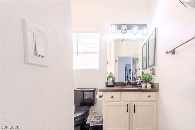 8539 Rocky Hillside Court, Las Vegas, NV 89123