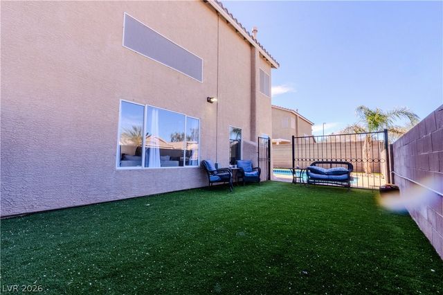 8539 Rocky Hillside Court, Las Vegas, NV 89123