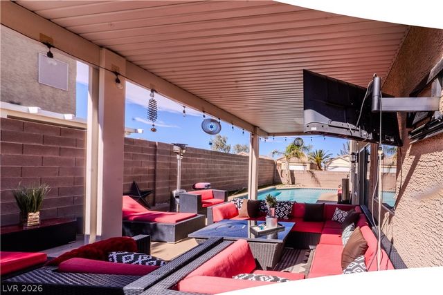 8539 Rocky Hillside Court, Las Vegas, NV 89123