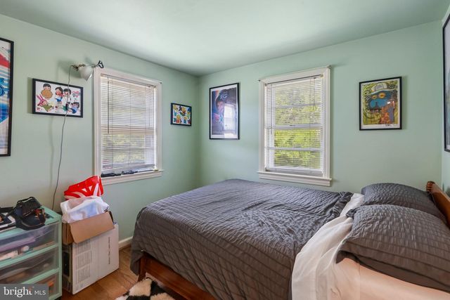 24 N WHITE HORSE PIKE, Somerdale, NJ 08083