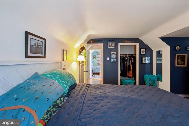 24 N WHITE HORSE PIKE, Somerdale, NJ 08083