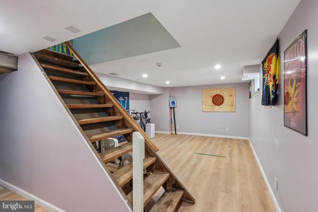 24 N WHITE HORSE PIKE, Somerdale, NJ 08083