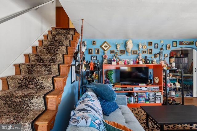 24 N WHITE HORSE PIKE, Somerdale, NJ 08083