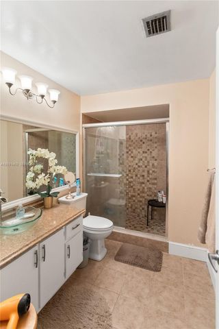1184 NW 122nd Ter, Pembroke Pines, FL 33026