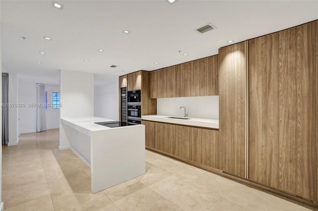 1415 Sunset Harbour Drive 202, Miami Beach, FL 33139