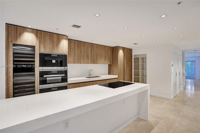 1415 Sunset Harbour Drive 202, Miami Beach, FL 33139