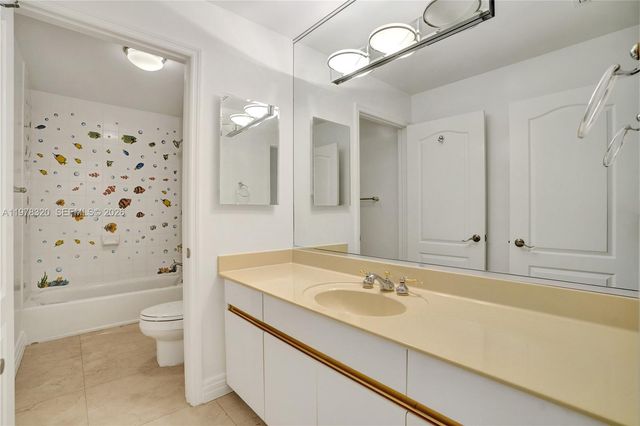 1415 Sunset Harbour Drive 202, Miami Beach, FL 33139