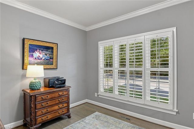 4610 Century Oaks Lane, Winston-salem, NC 27106
