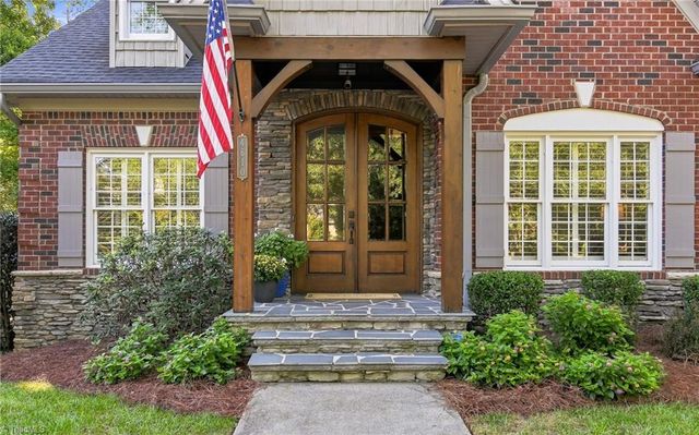 4610 Century Oaks Lane, Winston-salem, NC 27106