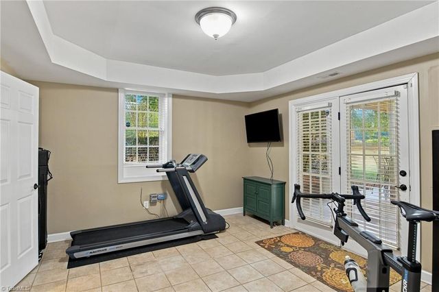 4610 Century Oaks Lane, Winston-salem, NC 27106