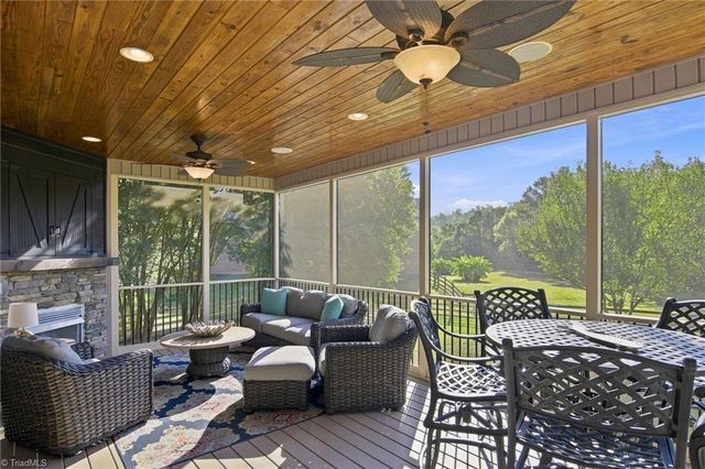 4610 Century Oaks Lane, Winston-salem, NC 27106