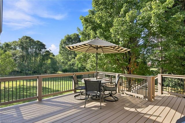4610 Century Oaks Lane, Winston-salem, NC 27106