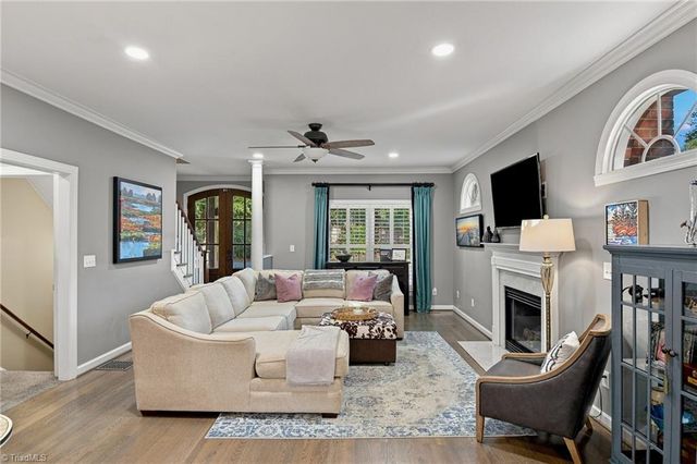 4610 Century Oaks Lane, Winston-salem, NC 27106