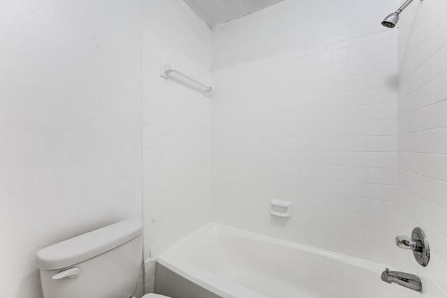 12615 Brookglade Circle 201, Houston, TX 77099