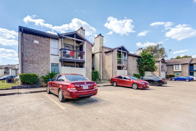 12615 Brookglade Circle 201, Houston, TX 77099