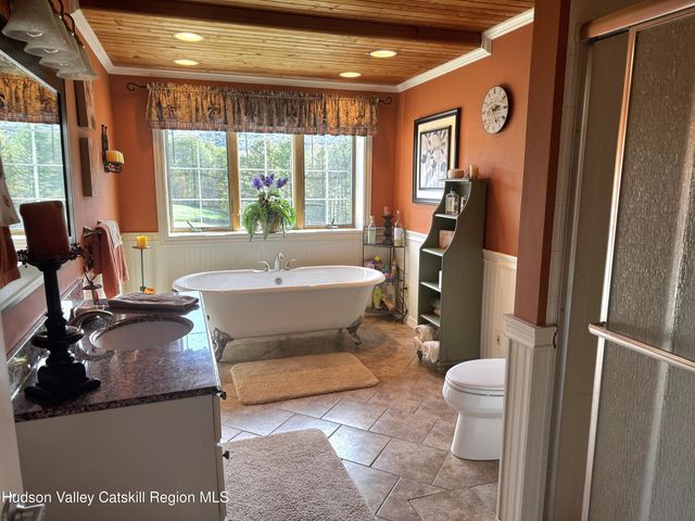 19 Pond View Road, Ashland, NY 12407