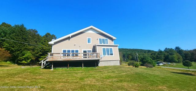 19 Pond View Road, Ashland, NY 12407