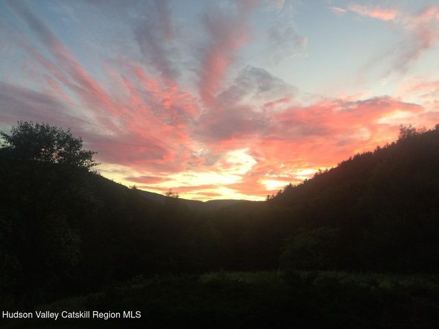 19 Pond View Road, Ashland, NY 12407