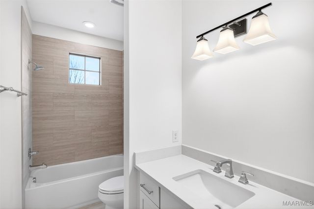 8220 Marylebone High Street, Montgomery, AL 36116