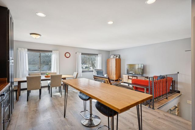 7511 Wedgewood Way, Maple Grove, MN 55311