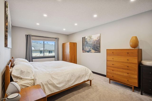 7511 Wedgewood Way, Maple Grove, MN 55311