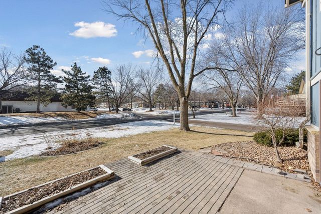 7511 Wedgewood Way, Maple Grove, MN 55311